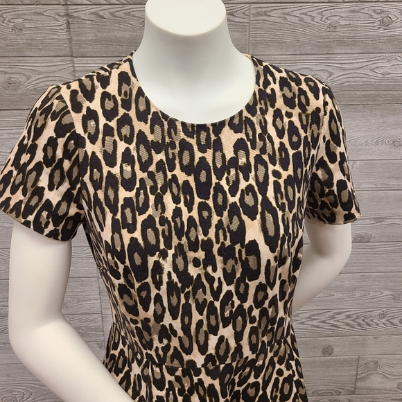 Kate Spade -  Dress **With Pockets** - Picture 2 of 9